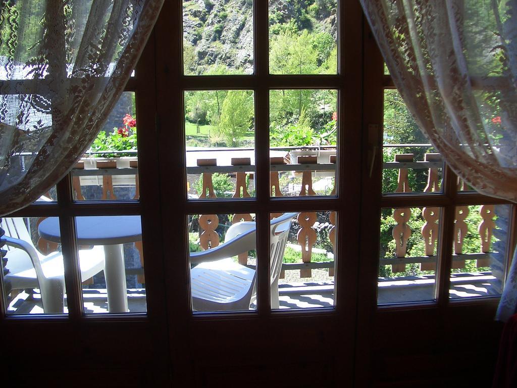 Montana Apartament Alins